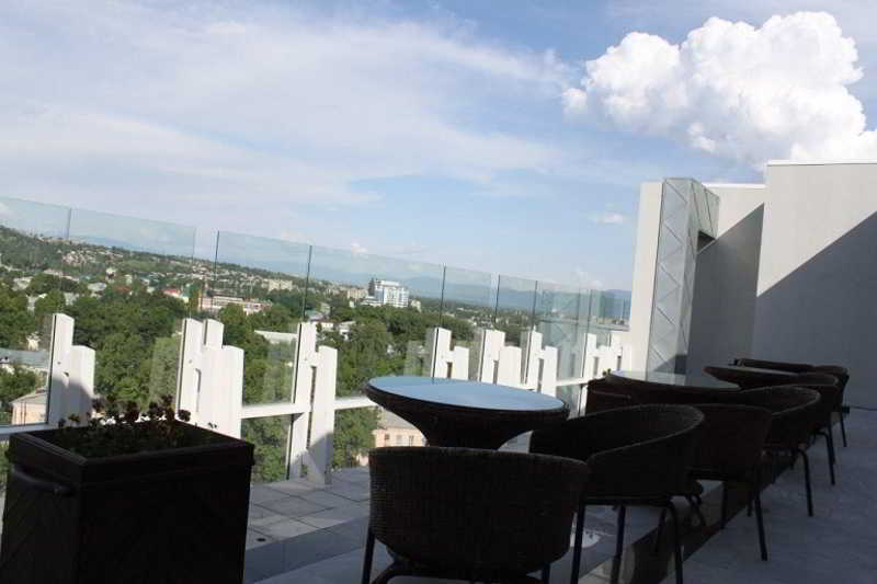 Dushanbe Serena Hotel Extérieur photo