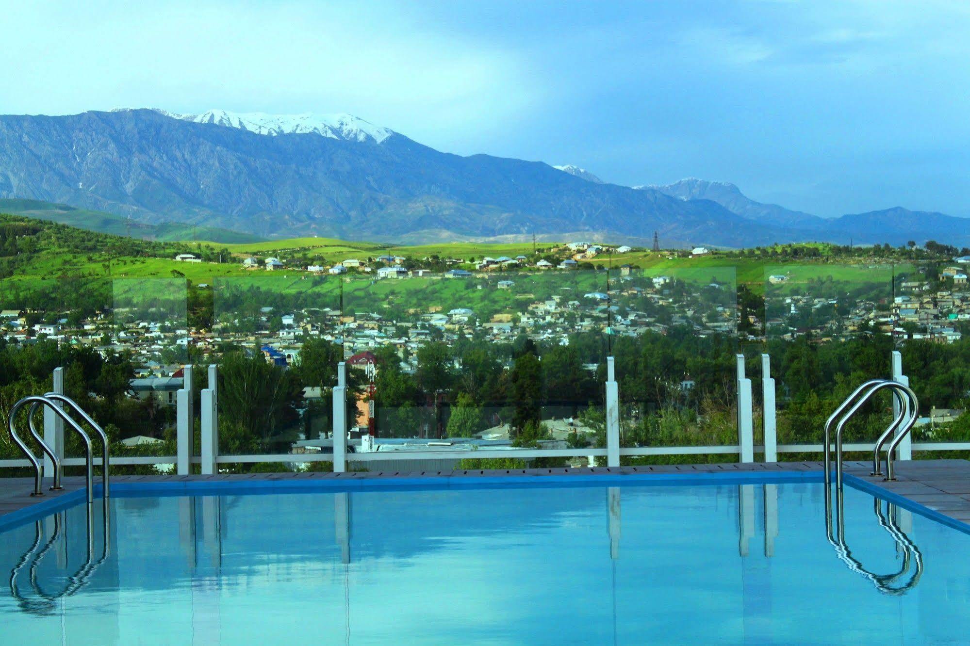 Dushanbe Serena Hotel Extérieur photo